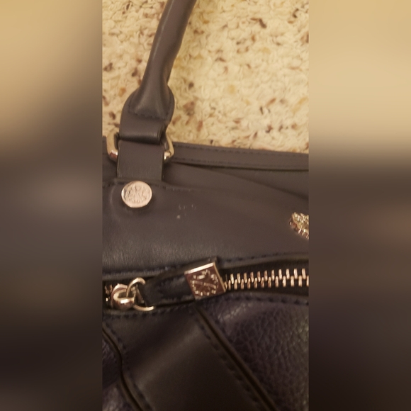 navy purse - Picture 7 of 7